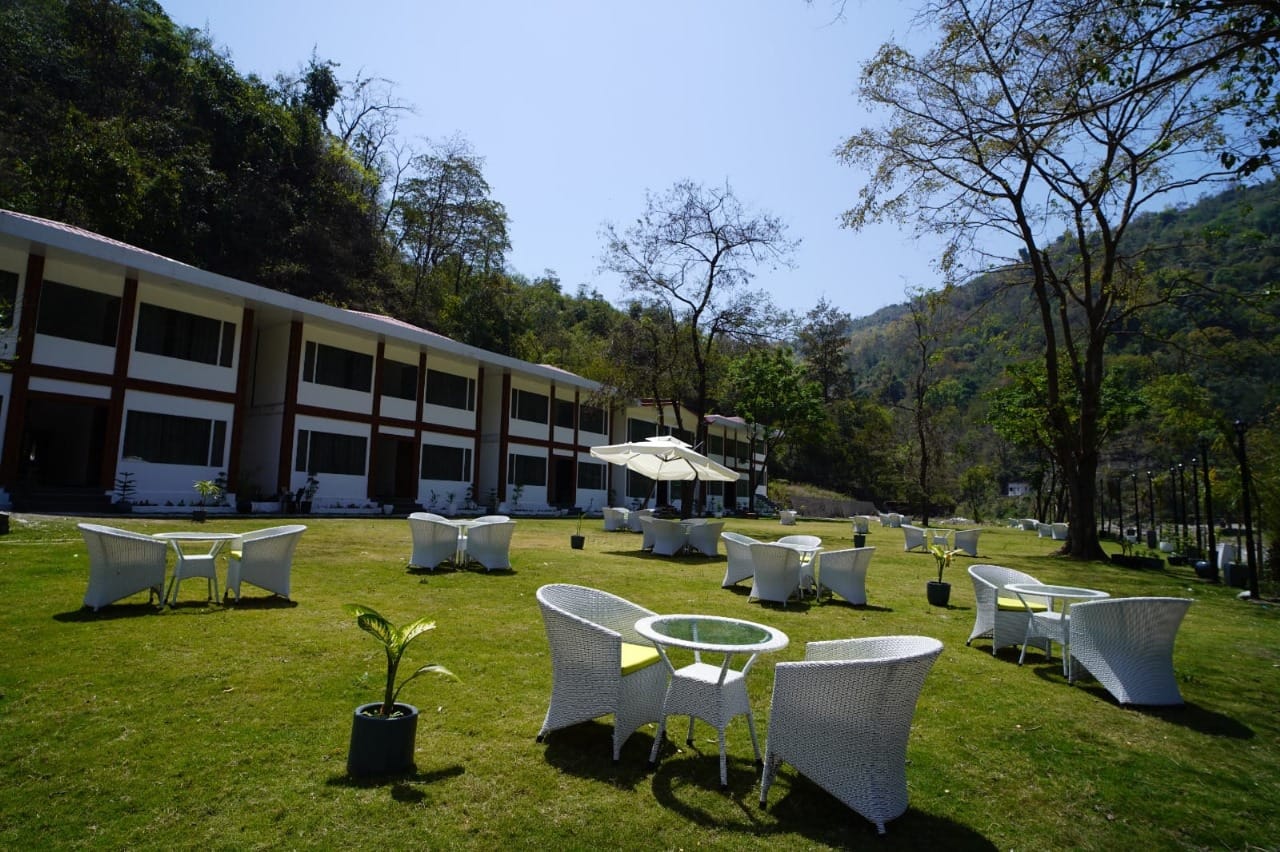 Reasons to Book Samsara River Resort